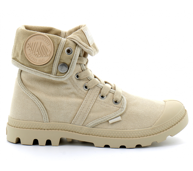 palladium baggy beige