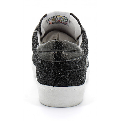 Basket mode pour adulte Maya black/black 6421k