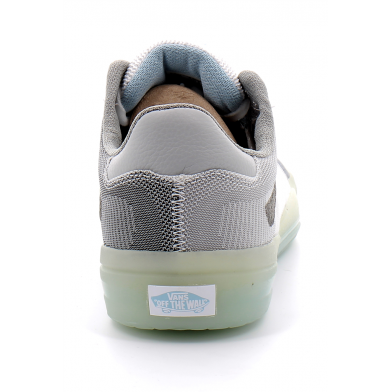 vans  ultimatewaffle grey vn0a5dy76kl1