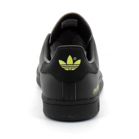 stan smith jaune fluo