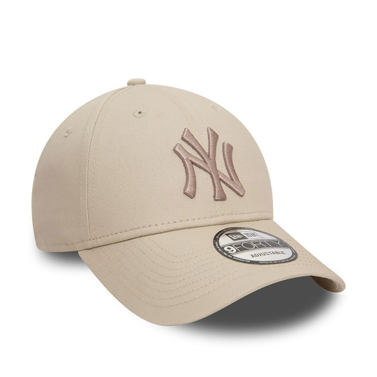 Casquette 9FORTY New York Yankees League Essential beige osfm