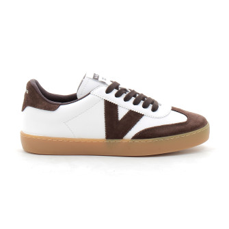 Baskets blanches unisexes chocolat