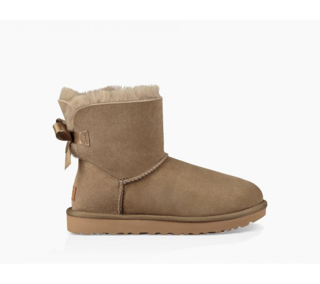 ugg mini bailey bow beige